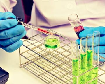 A researcher works in a lab.